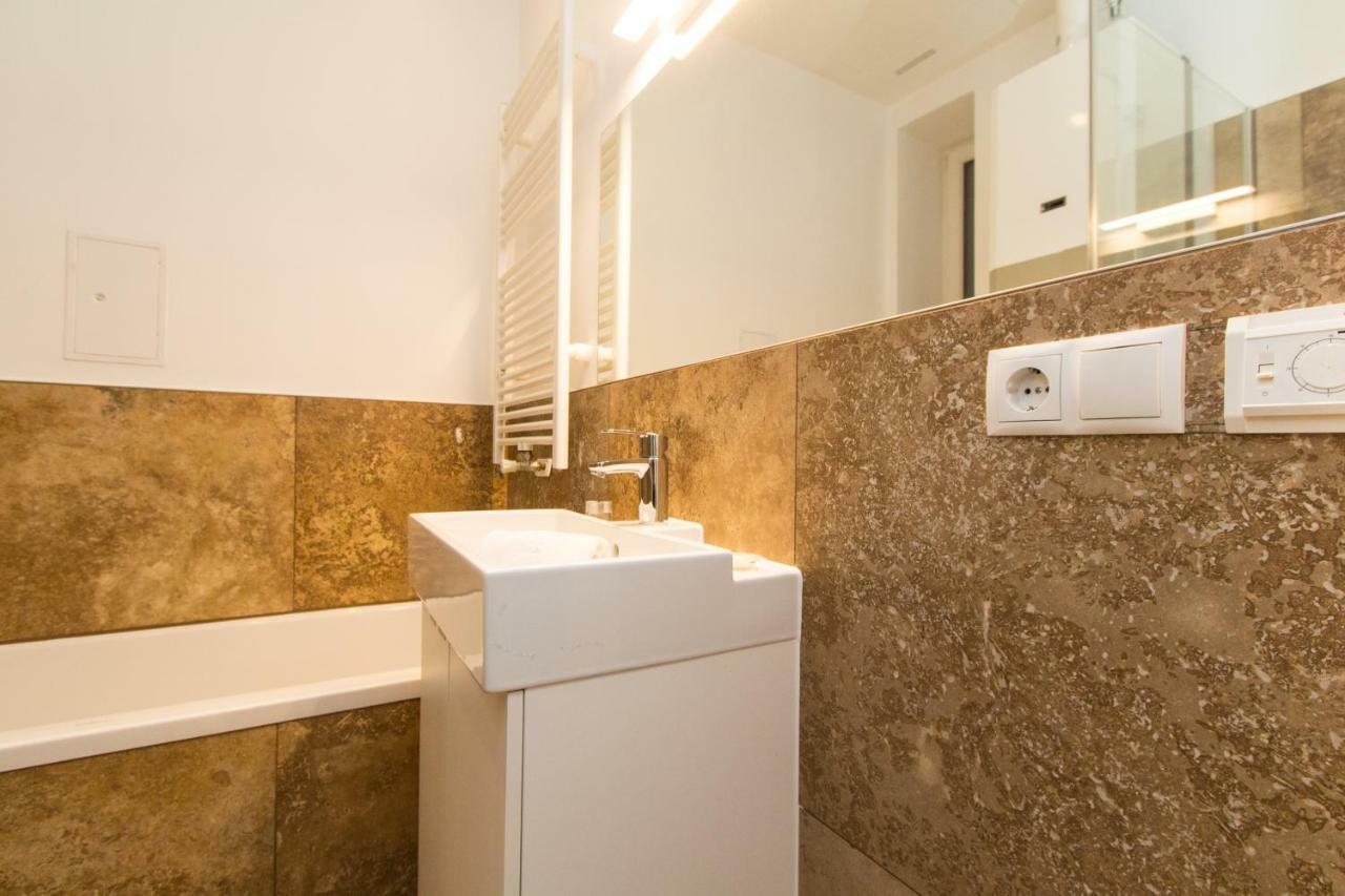 Design Apartments I Contactless Check-In Vienna Exterior photo